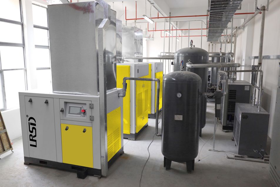 Application of LRSD permanent magnet air compressor in textile industry